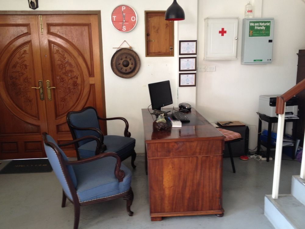 Barefeet Naturist Resort (Adults Only) Bangkok Exteriör bild